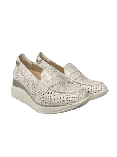 Ежедневна дамска обувка в бежава гама PITTILOS (SKU)10432