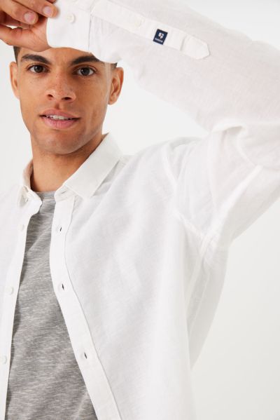 Men's white linen shirt - cool style and comfort GARCIA (SKU) Z1170