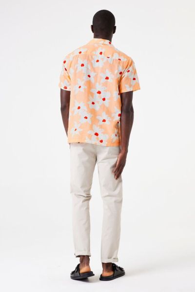 Men's short-sleeved shirt with a striking print GARCIA (SKU)E51291