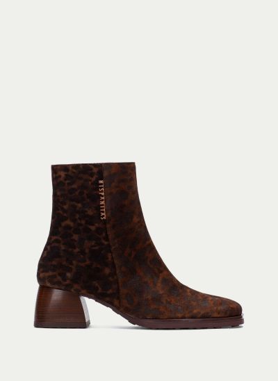 Leopard heeled boots - elegance and style!HISPANITAS (SKU)254345