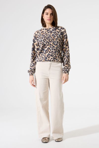 Women's sweater with leopard print and standard cut GARCIA (SKU) H50044