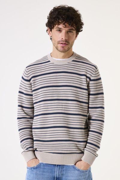 Men's striped sweater with regular fit cut GARCIA (SKU) H51O42