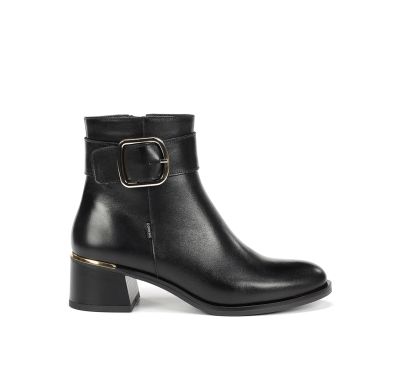 Black elegant women's boots - style and comfort!DORKING (SKU)9603.