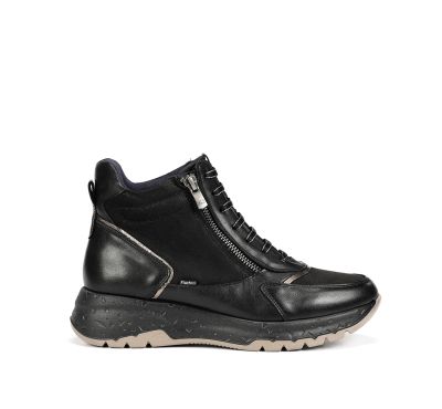 Black women's sports shoes - comfort and style! FLUCHOS (SKU)2311
