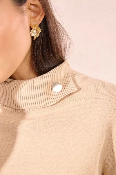 Women's fine sweater with polo collar - style and comfort MOLLY BRACEK (SKU) E1125DN