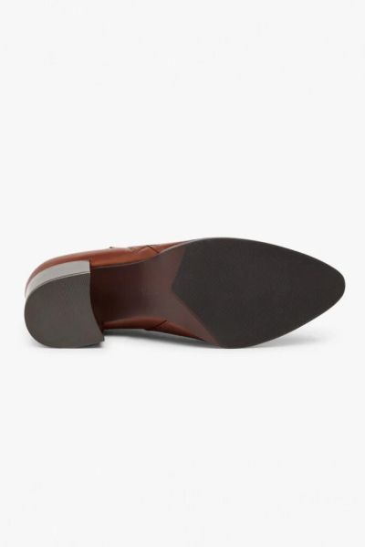 Brown heeled boots - elegant and stylish!REGARDE LE CIEL (SKU)TAYLOR01
