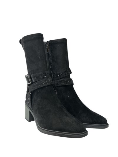 Black women's boots - elegance and style! REGARDE LE CIEL (SKU) ELETTRA01
