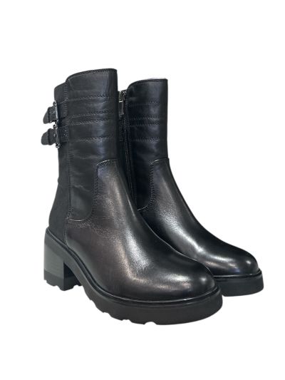 Black women's casual boots - elegant and comfortable! REGARDE LE CIEL (SKU) MARCY04