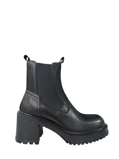 Black Women's Boots with Chunky Sole - Comfort and Style HOSIS MILANO (SKU)2111,