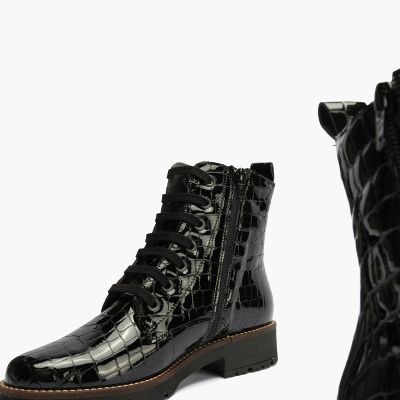 Black patent leather women's boots - elegant and comfortable!PITILLOS (SKU)10774