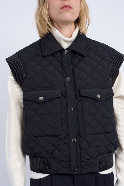 Women's padded sleeveless jacket - style and warmth MOLLY BRACKEN (SKU) HAL44DH