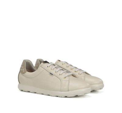 Cream Women's Sneakers - Casual and Comfortable FLUCHOS (SKU)2439