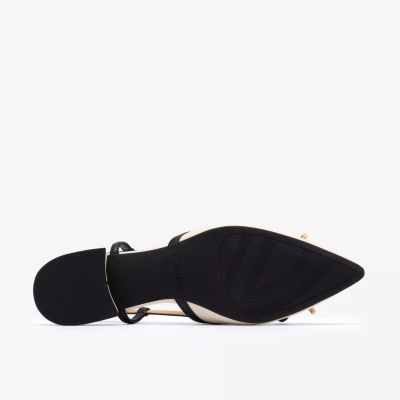 Cream low-heeled sandals - elegance and comfort! CLARKS (SKU)26186115