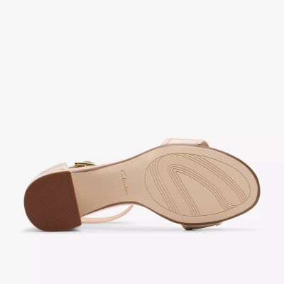 Cream high-heeled sandals - elegance and style!CLARKS (SKU)26181299