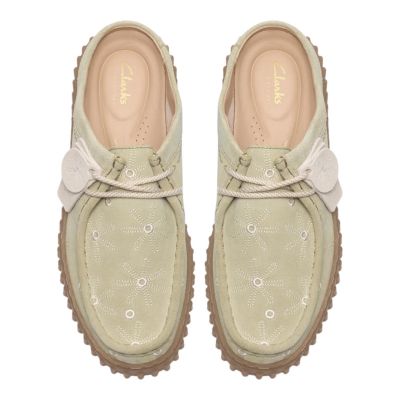 Green casual women's slippers - comfort and style!CLARKS (SKU)26186310