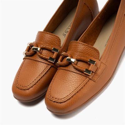 Кафяви дамски мокасини с нисък ток - елегантност и комфорт!PITILLOS (SKU)11140.