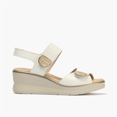 White platform sandals - elegance and comfort!PITILLOS (SKU)11064