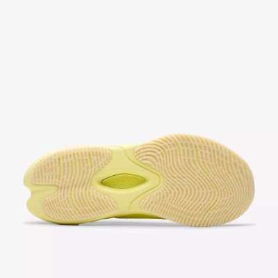 Сиви дамски маратонки с жълта подметка - Спортен стил CLARKS (SKU)26184590