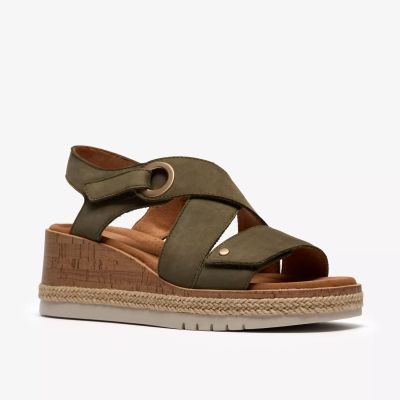 Green platform sandals - style and comfort! CLARKS (SKU) 26185955