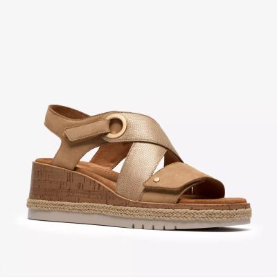 Beige platform sandals - elegance and comfort! CLARKS (SKU) 26185953