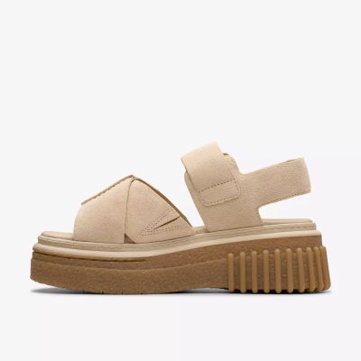 CLARKS Beige Women's Casual Sandals (SKU)26181202