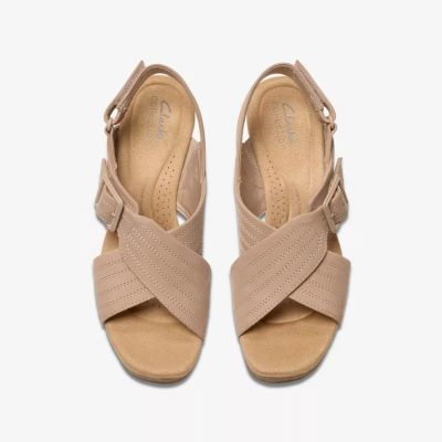 Beige heeled sandals - elegance and comfort!CLARKS (SKU)26181795