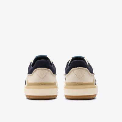Мъжка Ежедневна Обувка: Бяла с Модерни Сини Детайли за Стил и Комфорт CLARKS (SKU)26181289