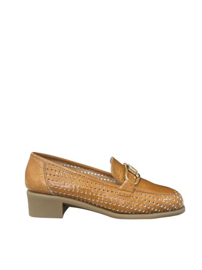 Women's anatomical shoe in brown color - comfort and style for your feet.RELAX ANATOMIC (SKU)3638