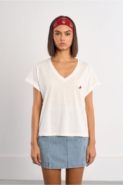Women's white V-neck T-shirt - comfortable, perfect for every day MOLLY BRACKEN (SKU) LAL660EP