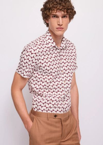 Men's short-sleeved shirt with modern geometric print GAUDI (SKU)611GU45019