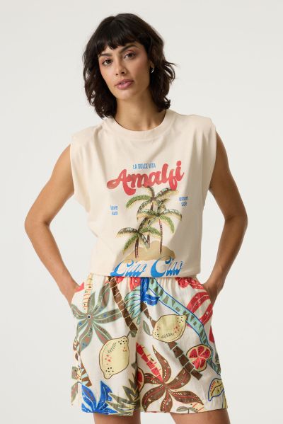 Women's sleeveless blouse with shoulder pads, elegant and stylish GARCIA (SKU) R26O2O3