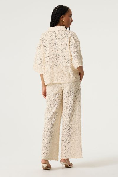 Women's trousers with exquisite floral cotton lace - style and comfort GARCIA (SKU) Q260117
