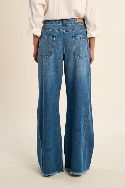 Women's high-waisted flared jeans - modern design MOLLY BRACKEN (SKU) ED68CN