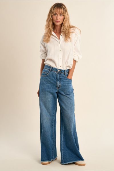 Women's high-waisted flared jeans - modern design MOLLY BRACKEN (SKU) ED68CN