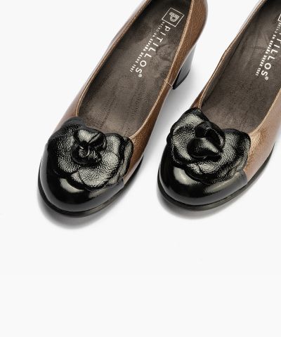 Ladies' elegant shoe with black flower - high heel!!!PITILLOS (SKU)11657