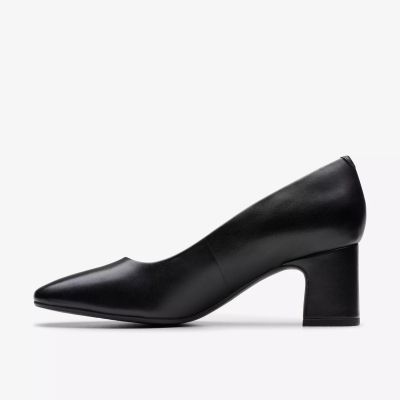 Women's classic black heeled shoe!!! CLARKS (SKU) 26183032