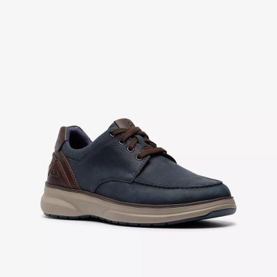 Men's casual shoes in dark blue – style, comfort, and elegance for every day. CLARKS (SKU) 26184429