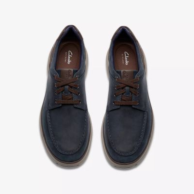 Men's casual shoes in dark blue – style, comfort, and elegance for every day. CLARKS (SKU) 26184429