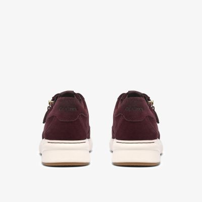 Women's lightweight burgundy sports sneakers – comfort and style for every day! CLARKS (SKU) 26327889