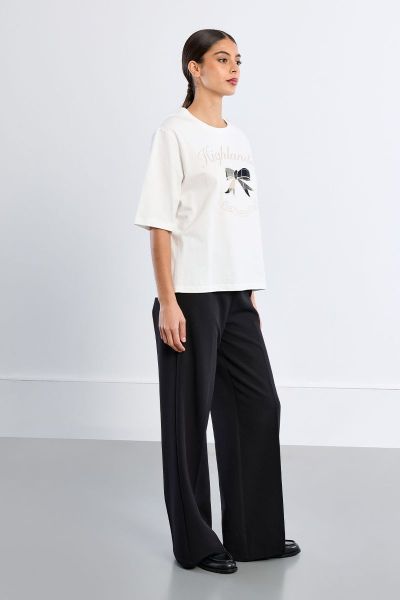 Women's oversized white T-shirt with a front print, comfortable cotton fabric – MOLLY BRACKEN (SKU) ELF1039EN