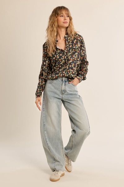 Stylish women's polka-dot shirt – Elegant and modern look MOLLY BRACKEN (SKU) T1841EN
