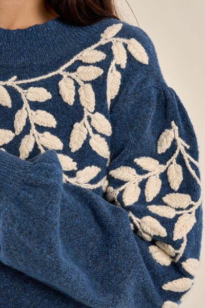 MOLLY BRACKEN Women's High-Neck Sweater with Floral Embroidery (SKU) LA2025EN