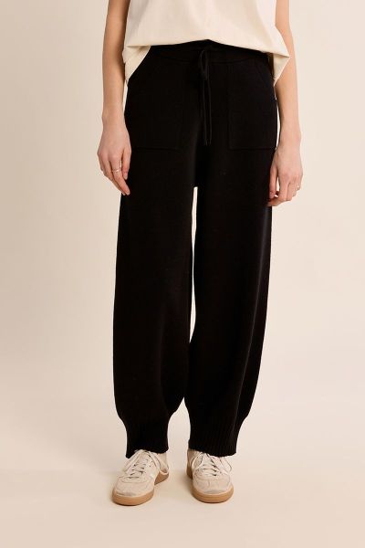MOLLY BRACKEN Women's Black Fine-Knit Jogger Pants (SKU) BT212EH