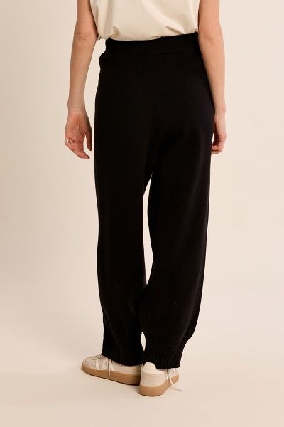 MOLLY BRACKEN Women's Black Fine-Knit Jogger Pants (SKU) BT212EH