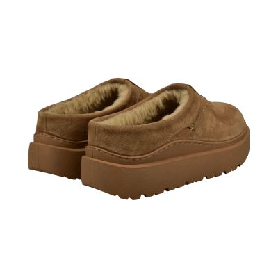 Women’s warm brown slippers – Modern design, coziness, and comfort! BUGATTI (SKU) AXF60