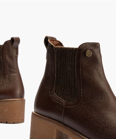Women’s Casual Ankle Boots, Dark Brown – Modern Style and Exceptional Comfort. PITILLOS (SKU) 20523