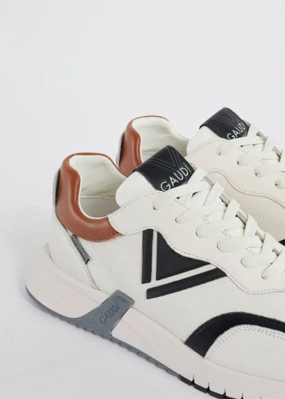 Мъжки спортни обувки GAUDI (SKU) V3263540