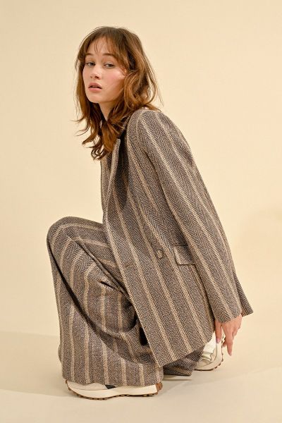 Дамско сако с блестящи райета MOLLY BRACKEN (SKU) T1848CH