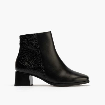 Women's Heel Boot PITILLOS (SKU) 10124