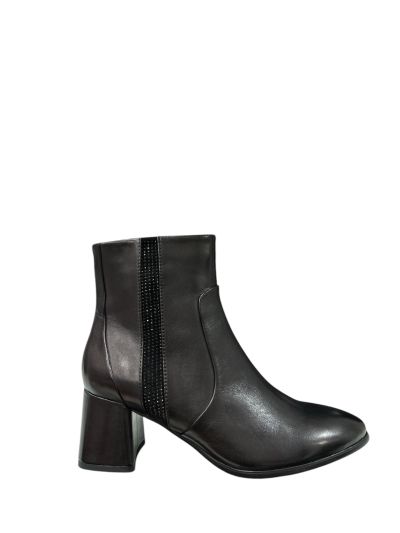 Elegant women's boots with heels in black color REGARDE LE CIEL (SKU)MILLIE04